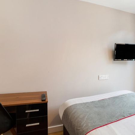 Oyo Vincent Apartments Liverpool Dış mekan fotoğraf